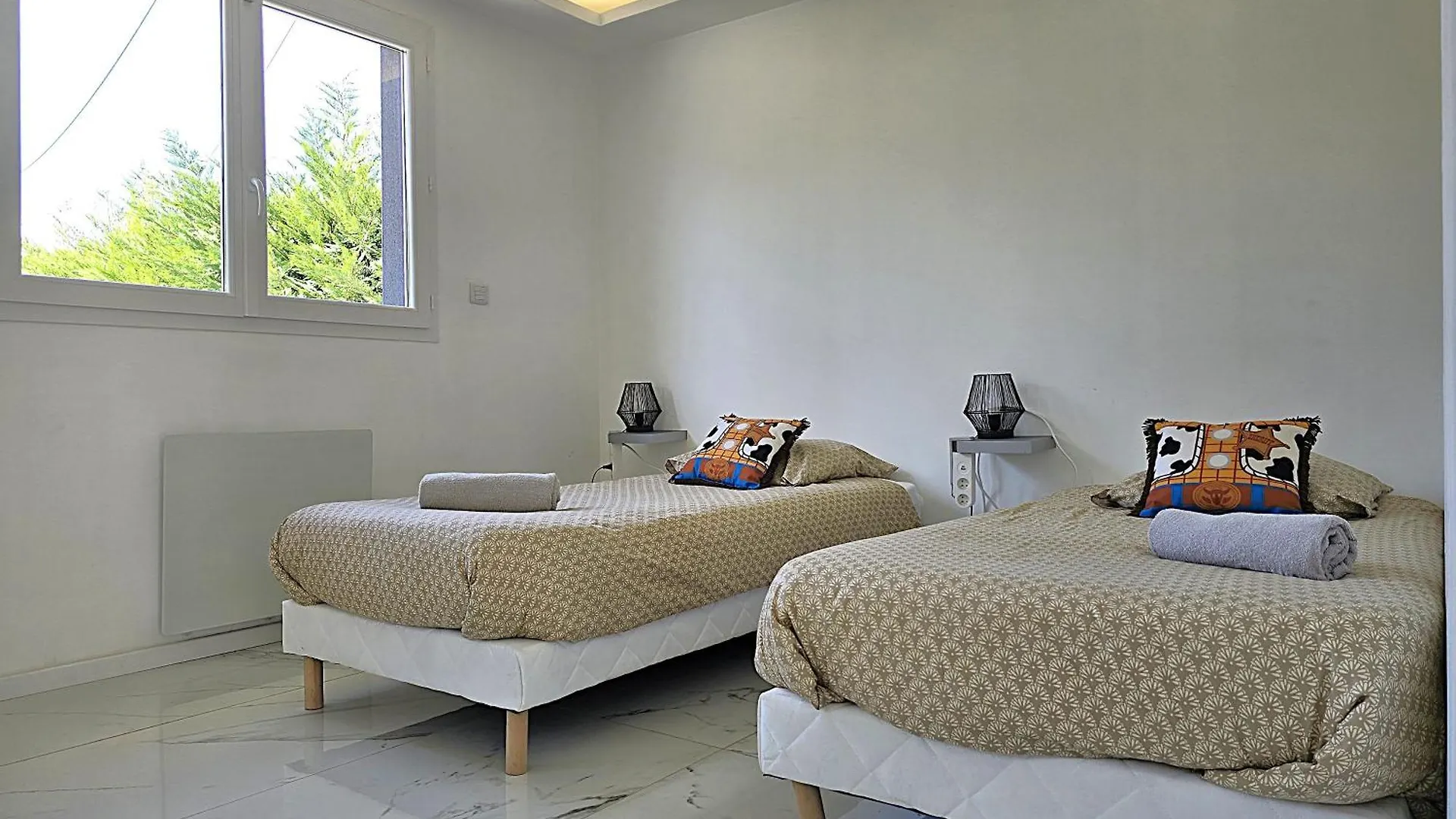 Holiday home Villa Sapiac: Modern Italian-Inspired Retreat with Private Pool Montauban